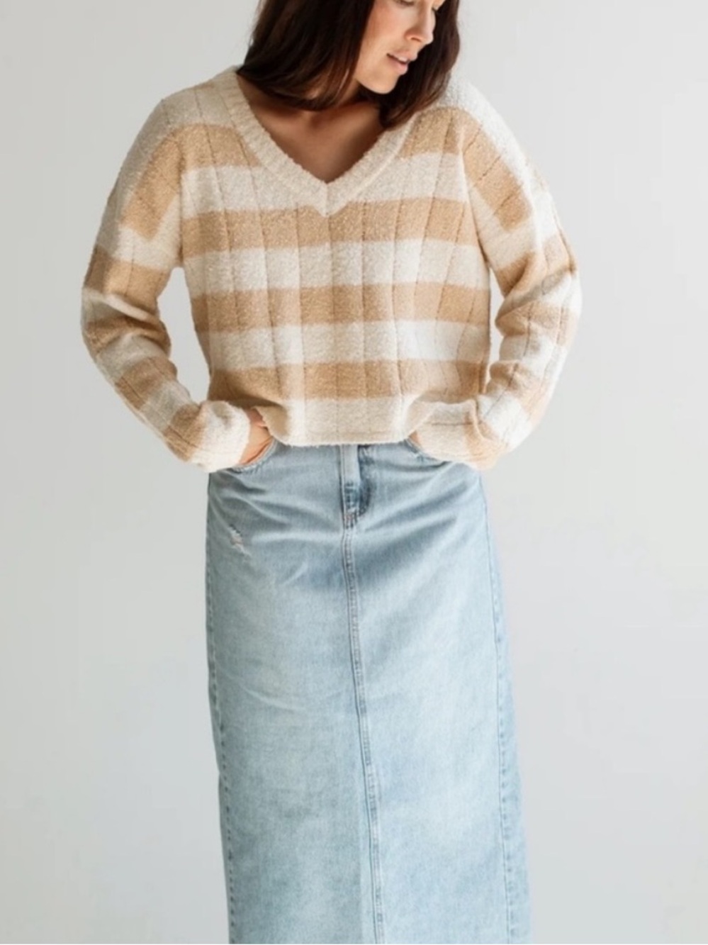 NEW CARLY JEAN LOS ANGELES CJLA Celeste Sweater Tan Cream Large